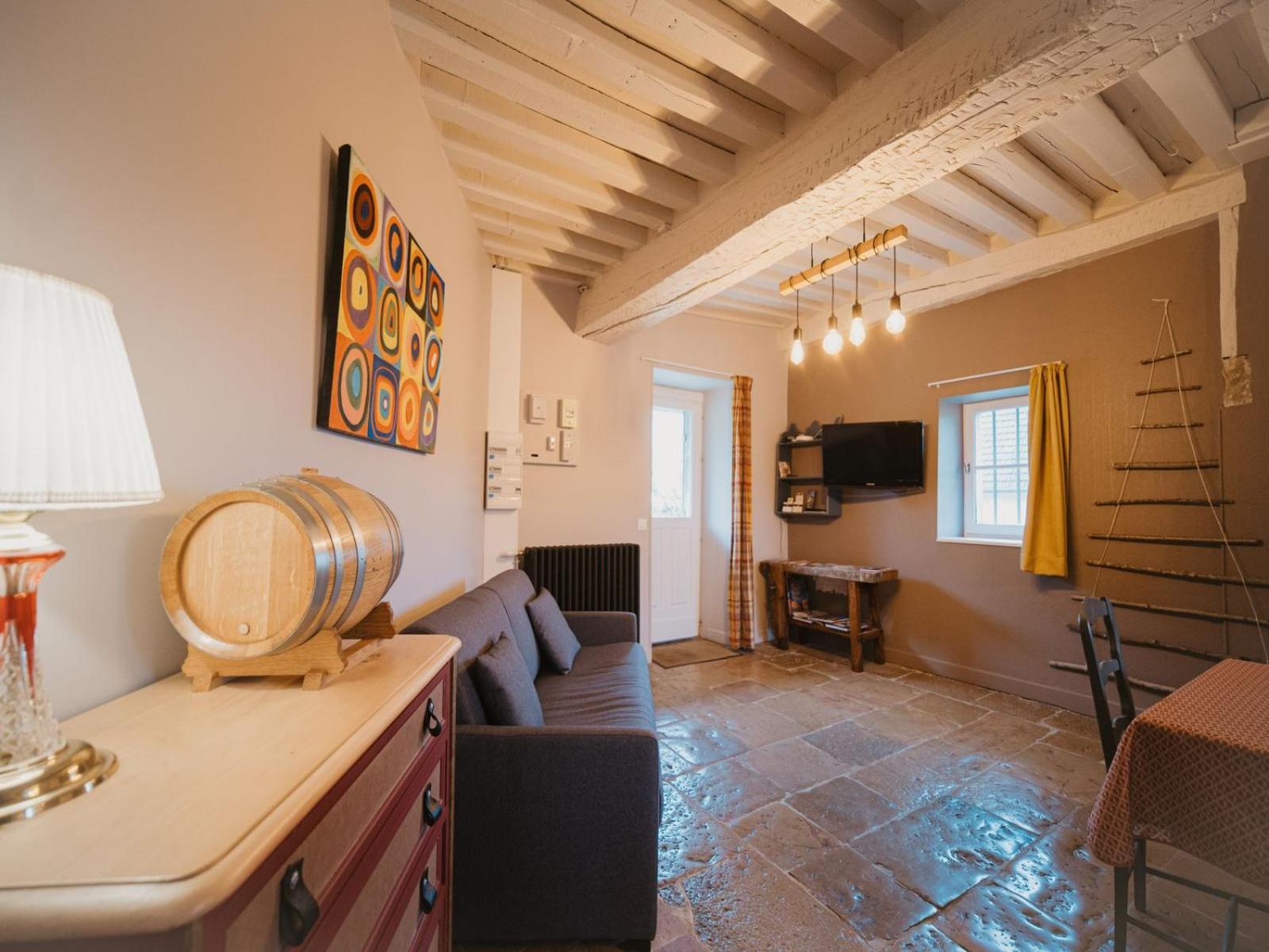 By Les Climats - Au Coeur Du Vignoble - Fixey *